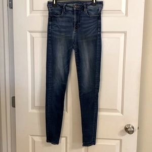 American Eagle Hi Rise Jegging Size 8 Long. Excellent Condition. 😍